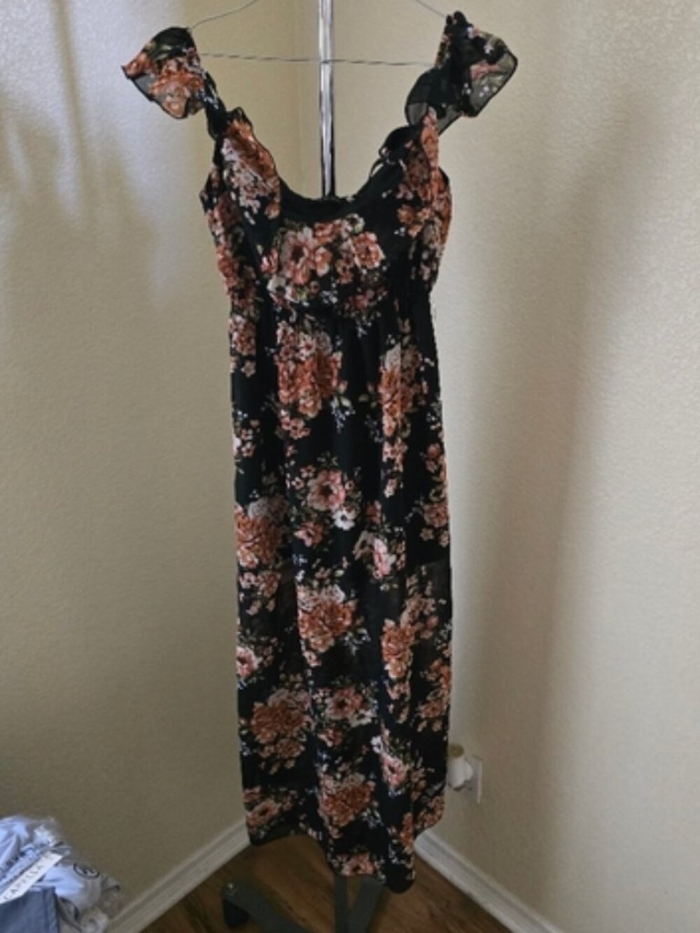 Mind Code Sleeveless Maxi Dress
